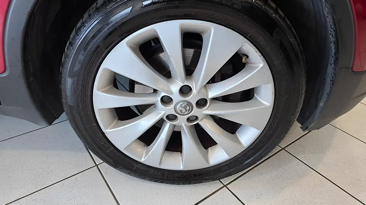 Used 2015 Vauxhall Mokka Se Red - Interior and Exterior details 15