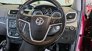 Used 2015 Vauxhall Mokka Se Red - Interior and Exterior details 16