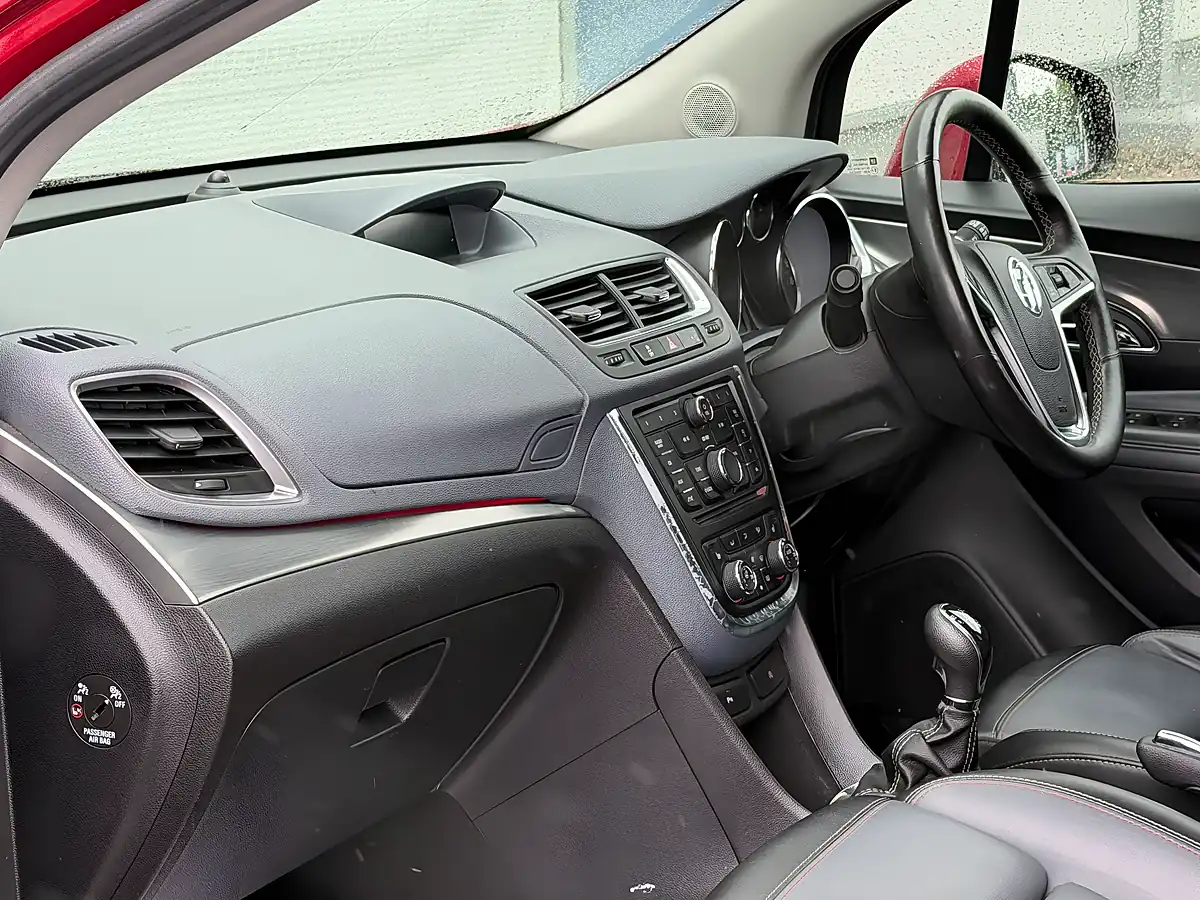 Used 2015 Vauxhall Mokka Se Red - Interior and Exterior details 16
