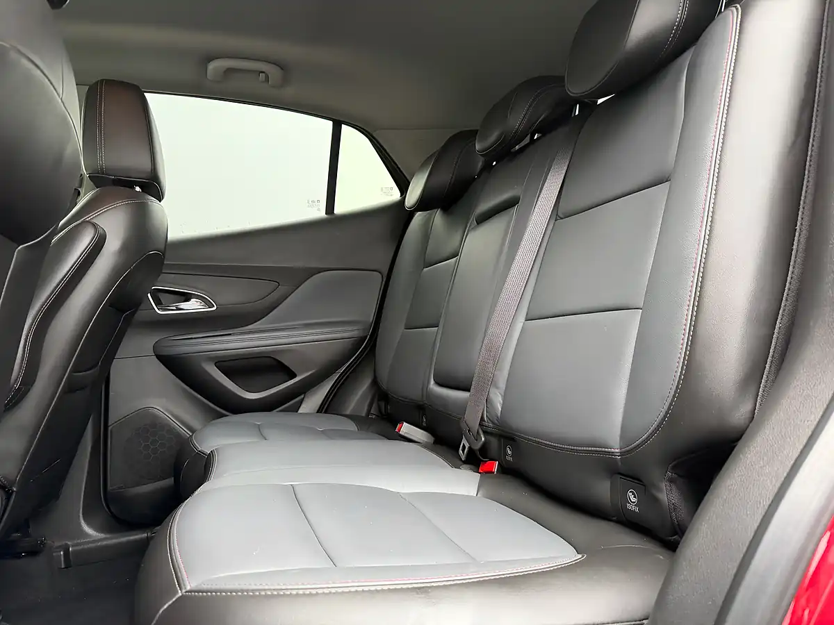 Used 2015 Vauxhall Mokka Se Red - Interior and Exterior details 17