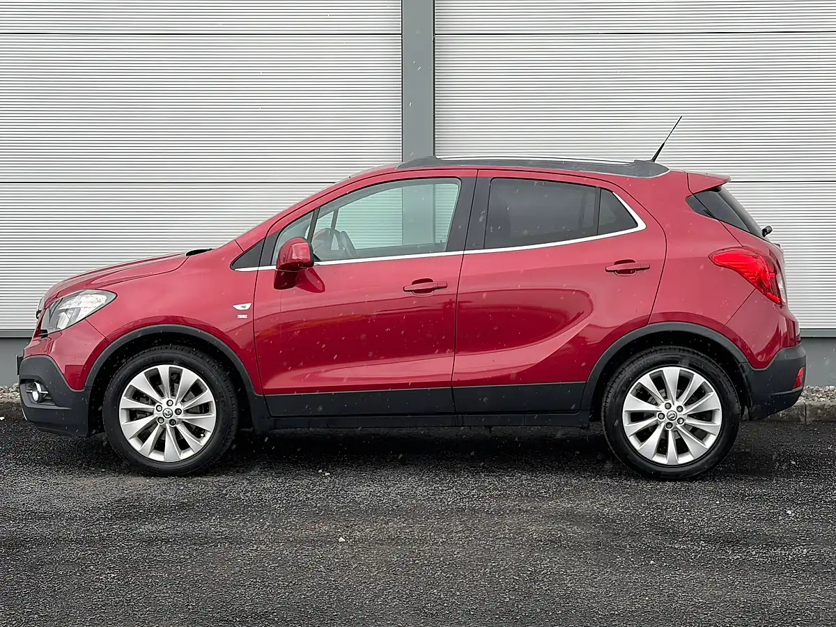 Used 2015 Vauxhall Mokka Se Red - Interior and Exterior details 8