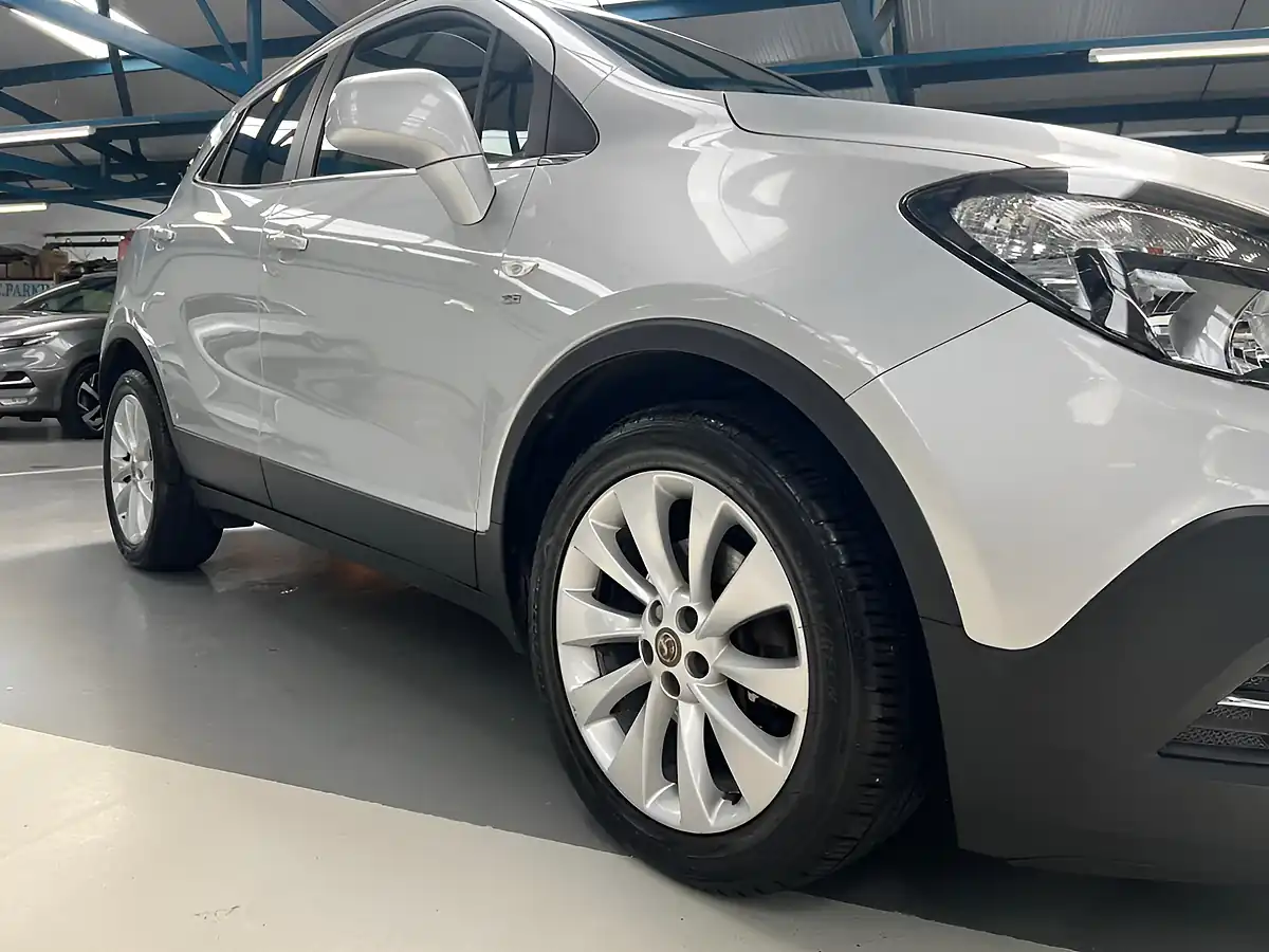Used 2015 Vauxhall Mokka Se Silver - Interior and Exterior details 14