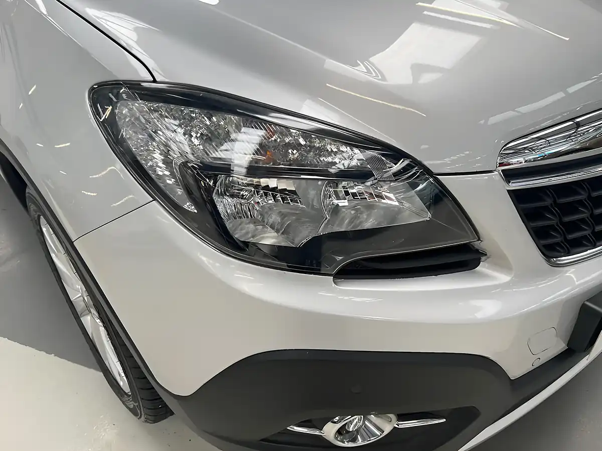 Used 2015 Vauxhall Mokka Se Silver - Interior and Exterior details 17