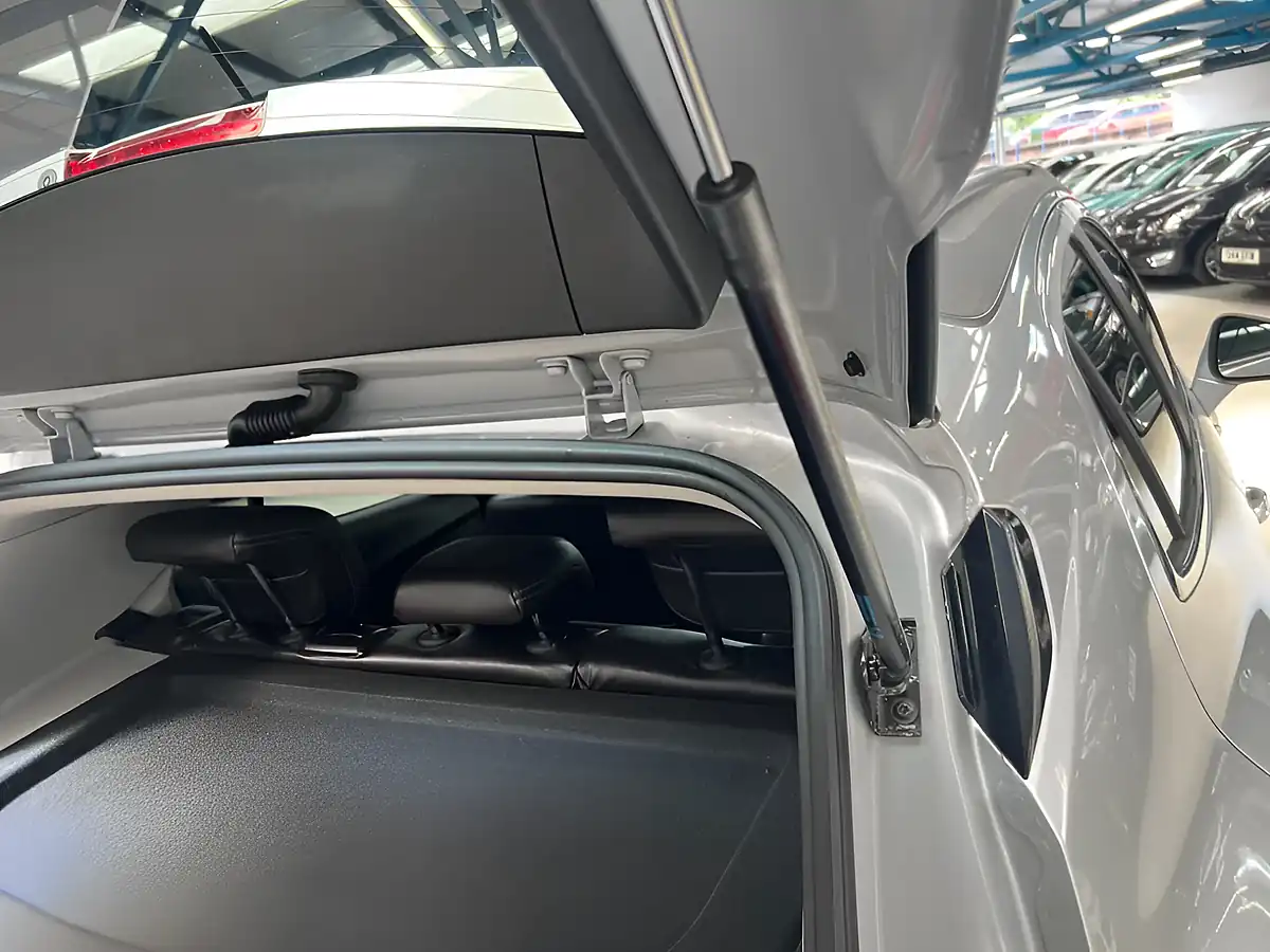 Used 2015 Vauxhall Mokka Se Silver - Interior and Exterior details 20