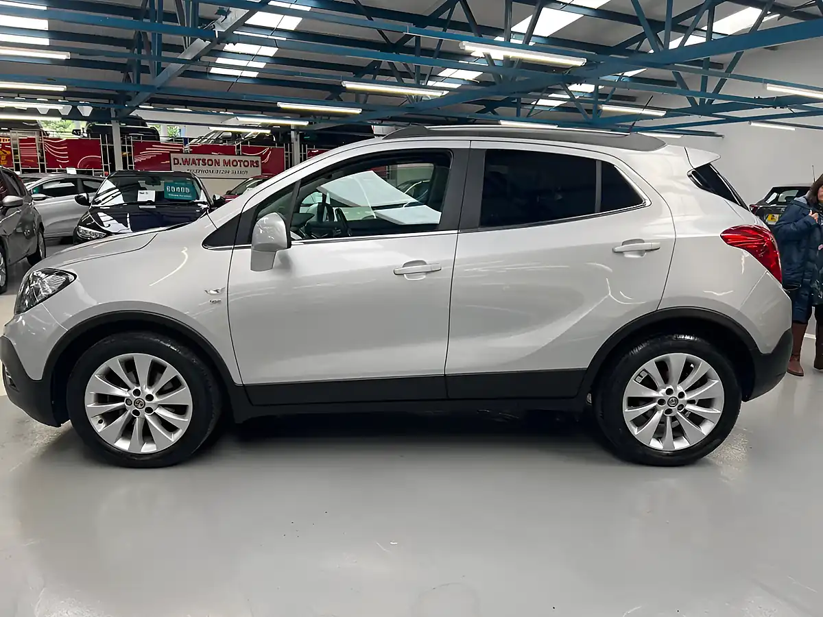 Used 2015 Vauxhall Mokka Se Silver - Interior and Exterior details 5