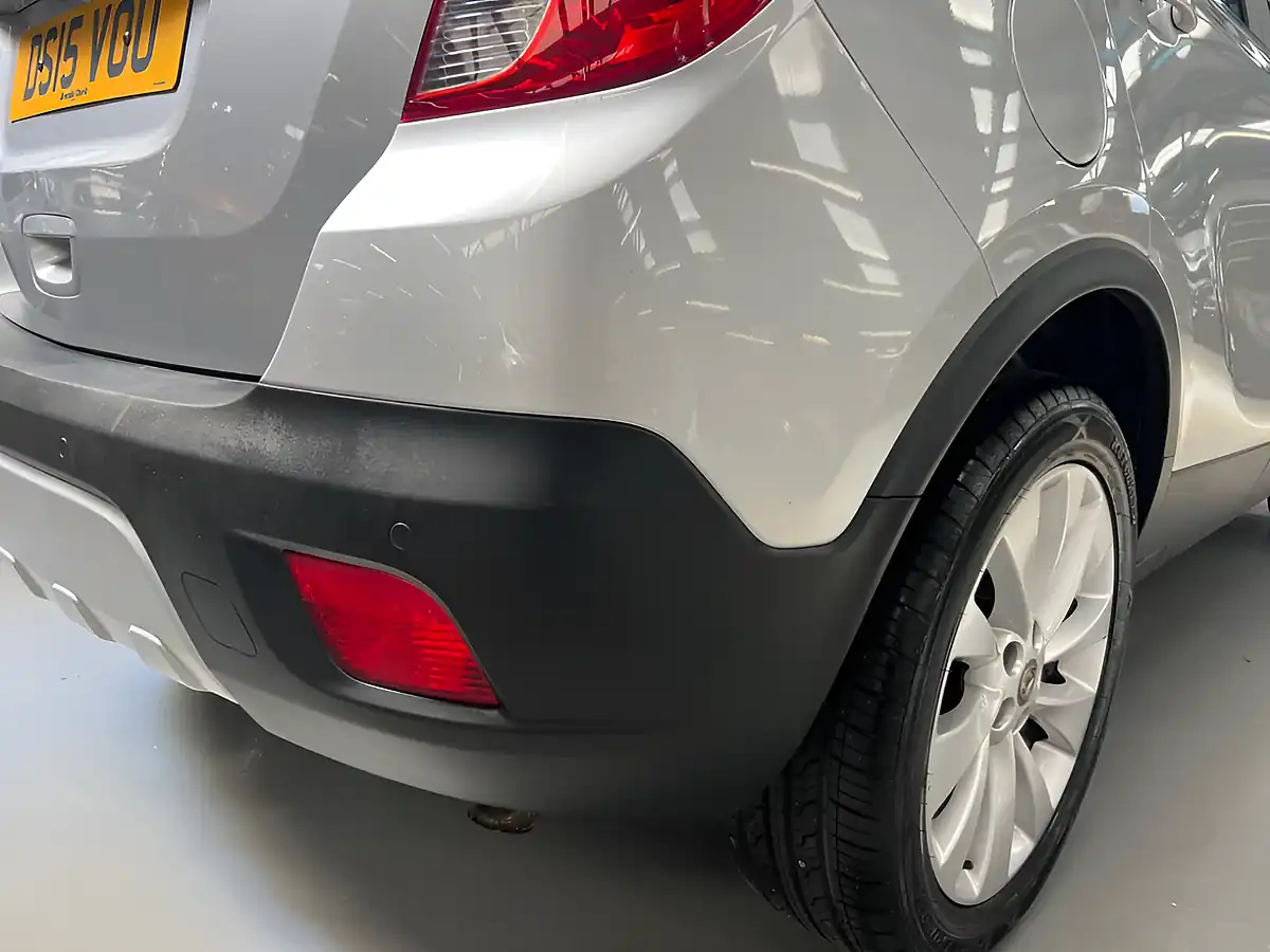 Used 2015 Vauxhall Mokka Se Silver - Interior and Exterior details 9