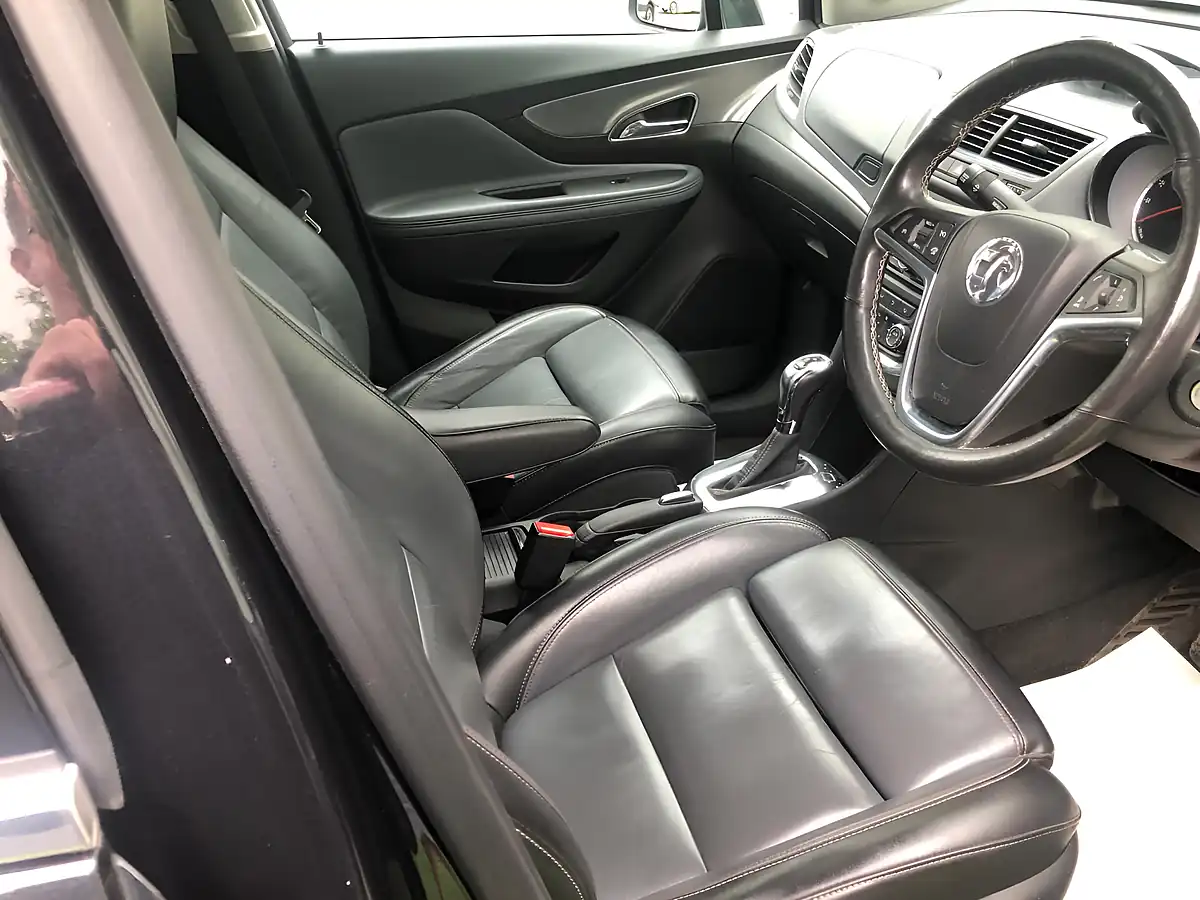 Used 2015 Vauxhall Mokka Se T Auto Black - Interior and Exterior details 2