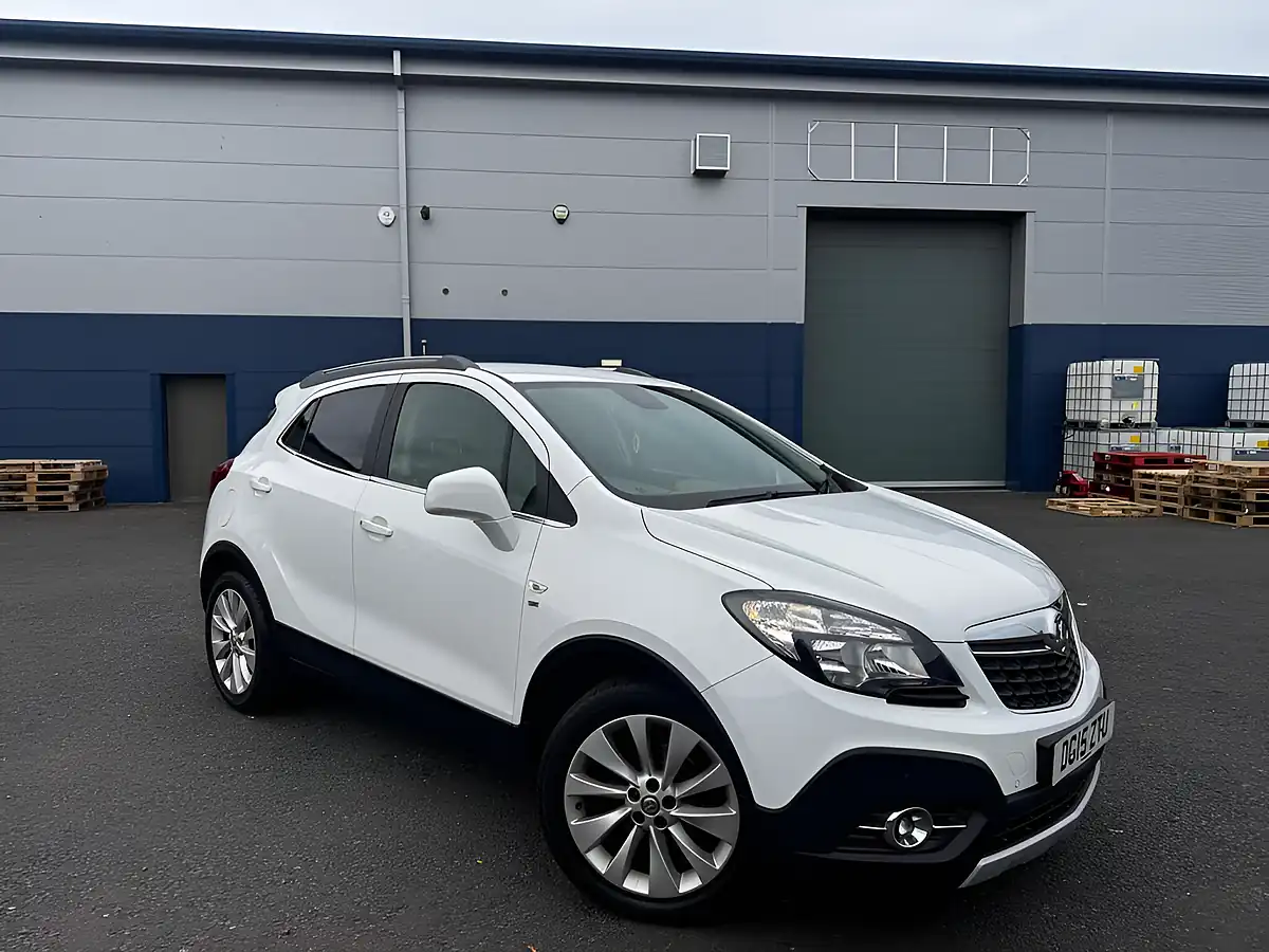 Used 2015 Vauxhall Mokka Se White - Front View