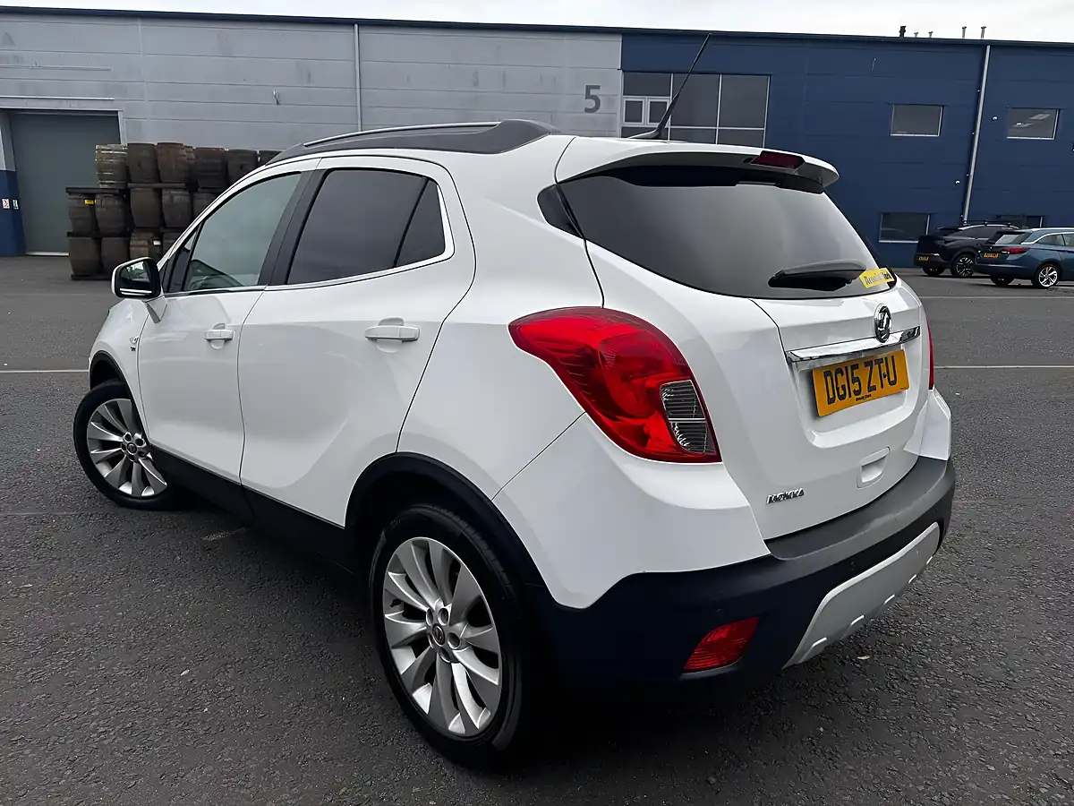 Used 2015 Vauxhall Mokka Se White - Interior and Exterior details 3