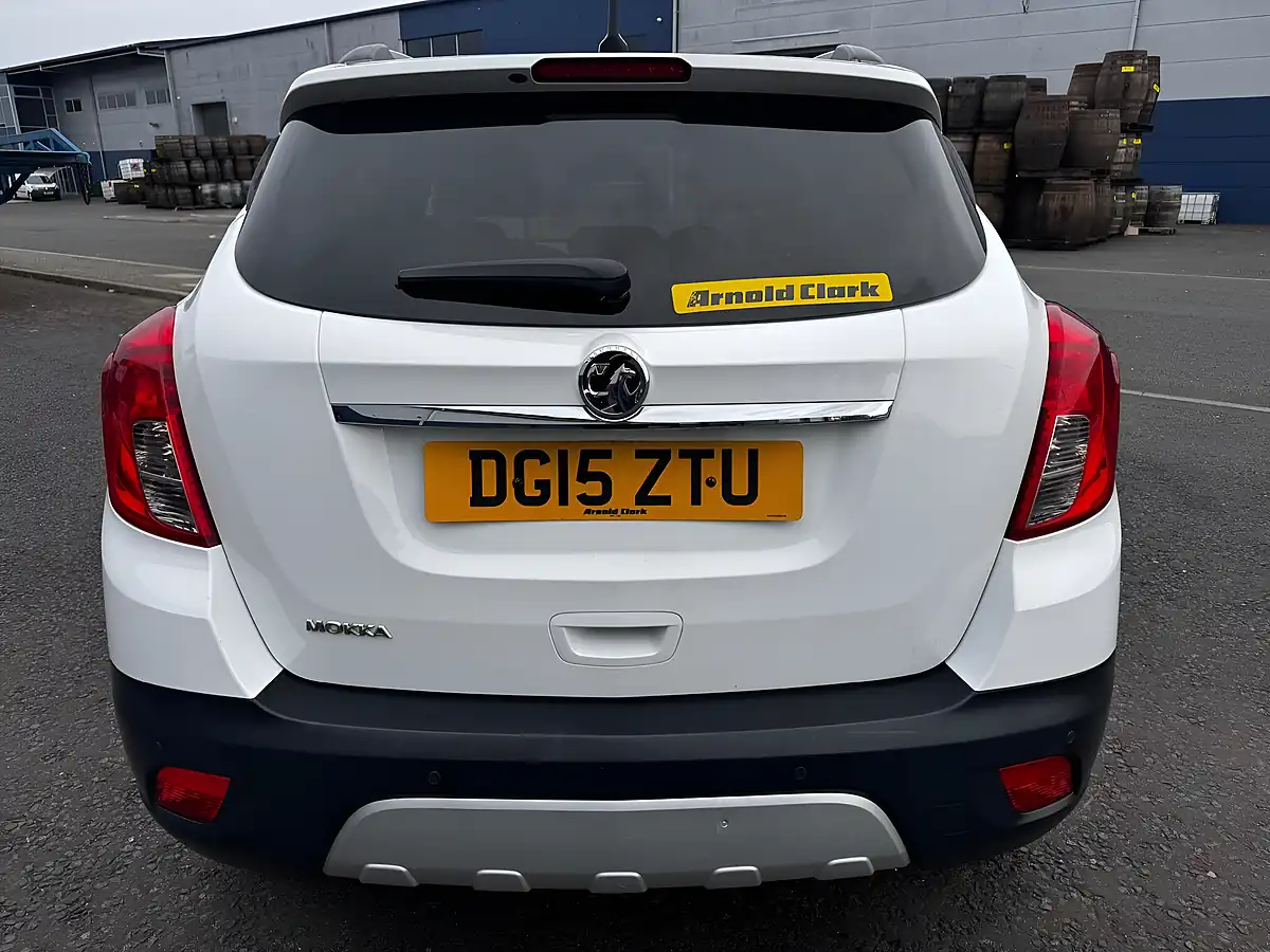 Used 2015 Vauxhall Mokka Se White - Interior and Exterior details 9