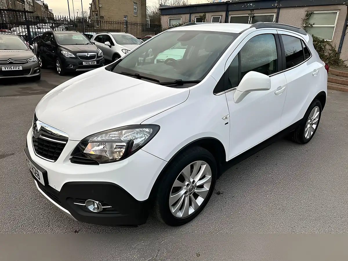 Used 2015 Vauxhall Mokka Se White - Interior and Exterior details 11