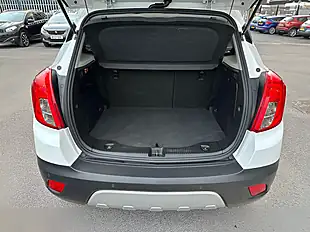 Used 2015 Vauxhall Mokka Se White - Interior and Exterior details 13
