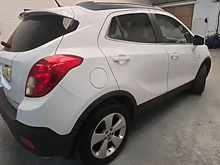 Used 2015 Vauxhall Mokka Se White - Interior and Exterior details 14