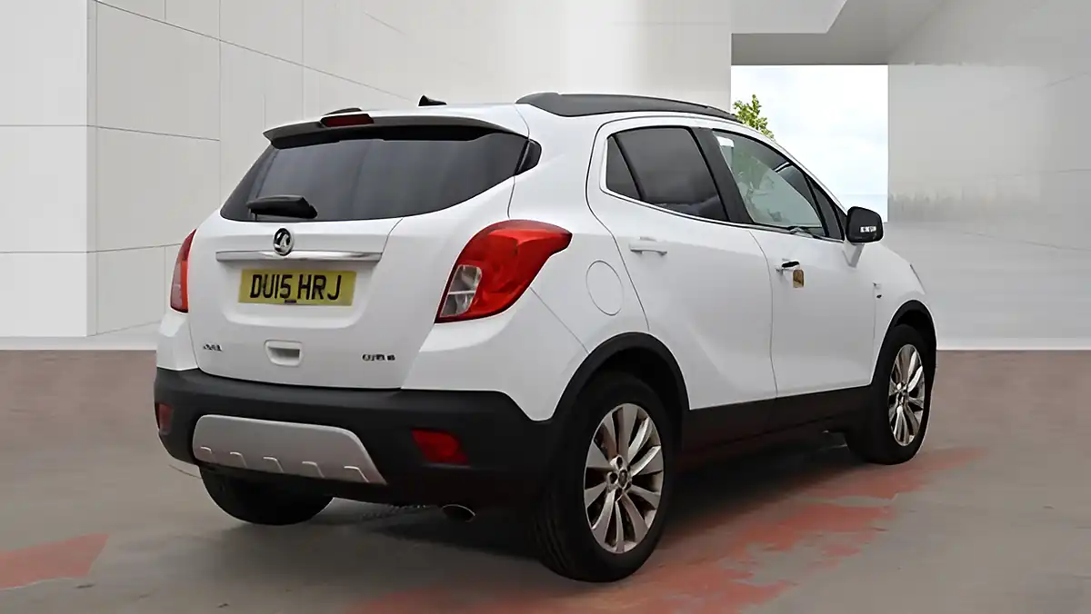Used 2015 Vauxhall Mokka Se White - Interior and Exterior details 4