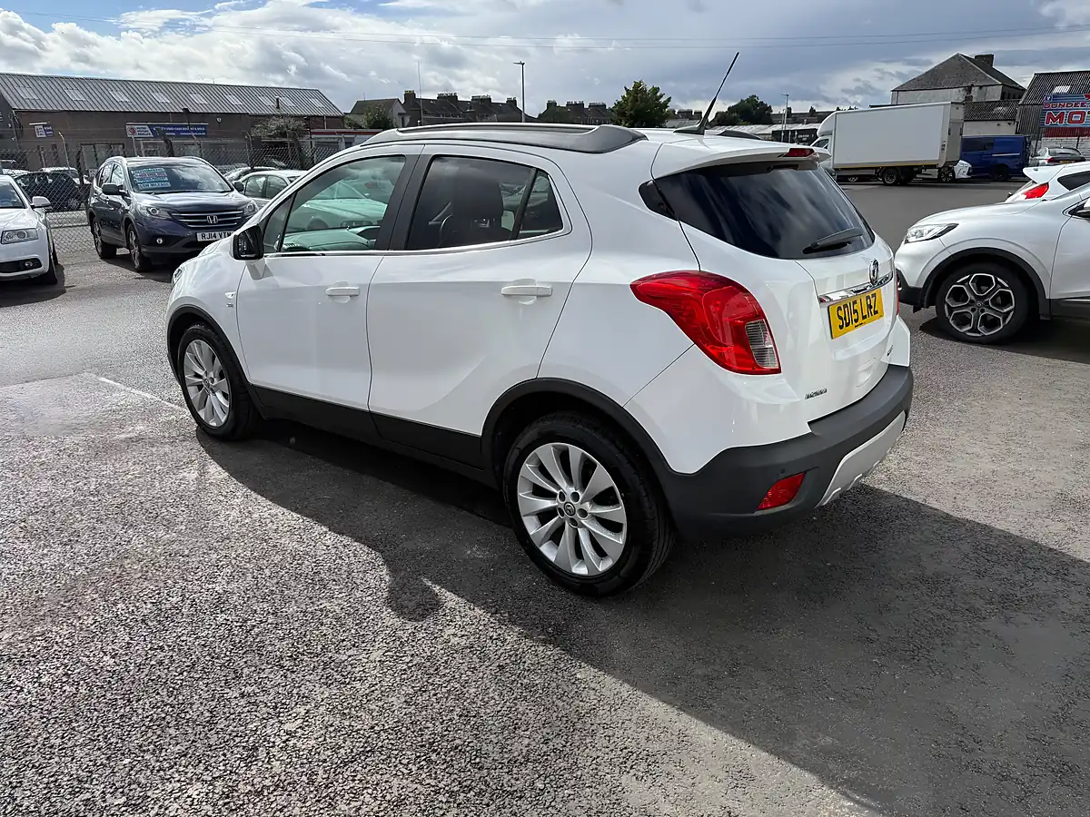 Used 2015 Vauxhall Mokka Se White - Interior and Exterior details 7