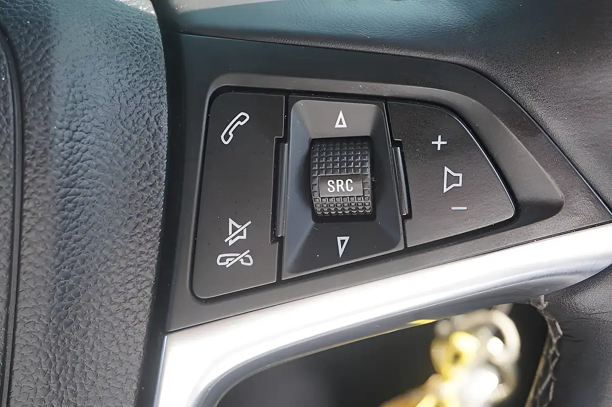 Used 2015 Vauxhall Mokka Se White - Interior and Exterior details 19