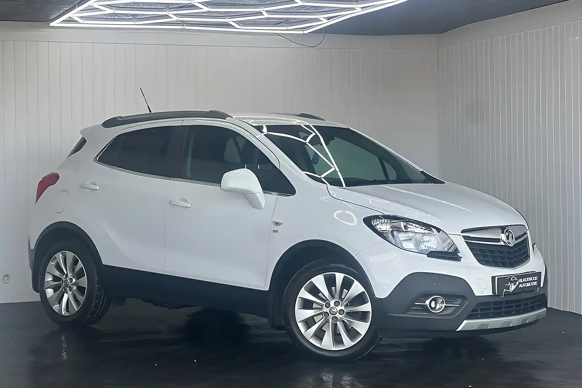 Used 2015 Vauxhall Mokka Se White - Interior and Exterior details 2