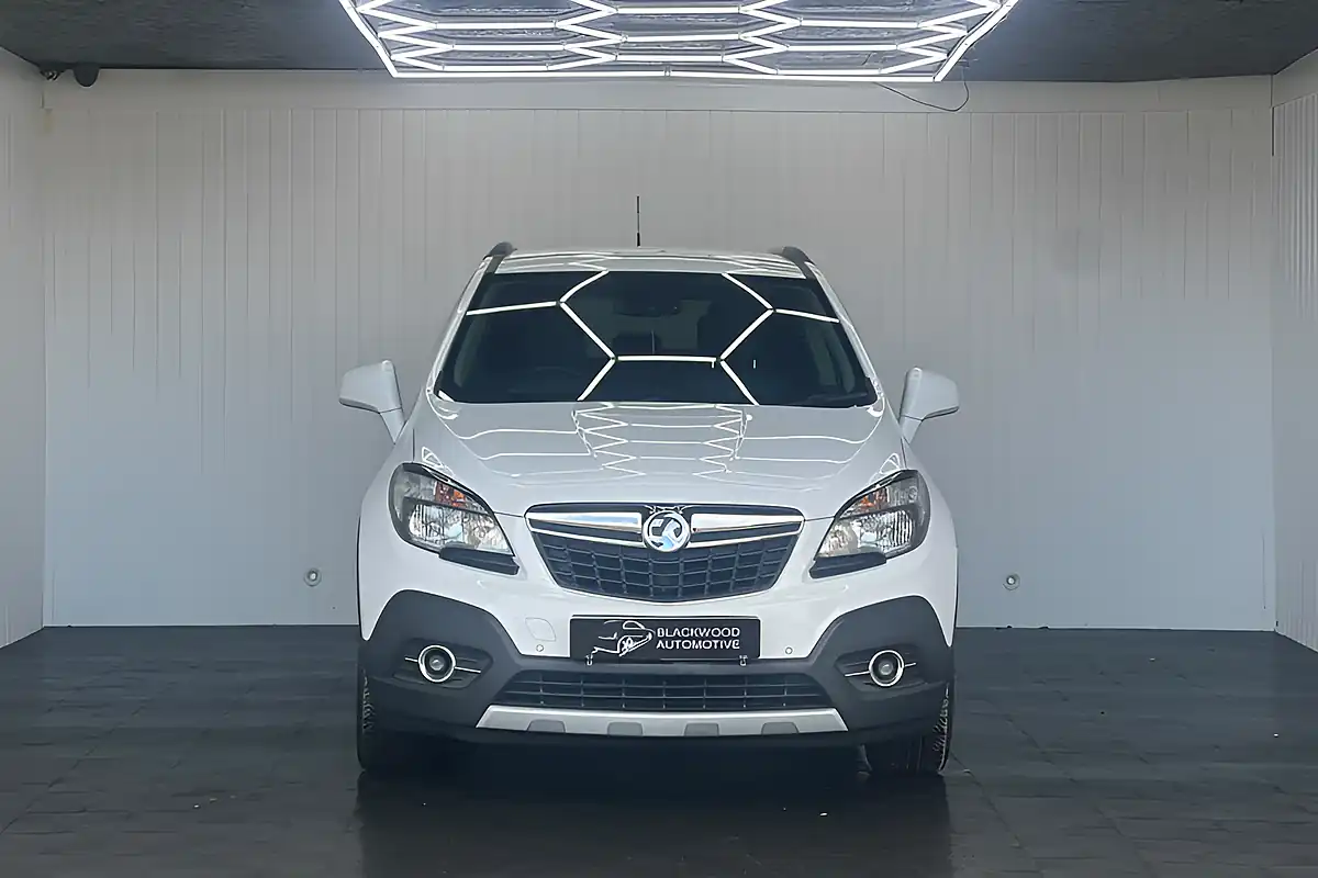 Used 2015 Vauxhall Mokka Se White - Interior and Exterior details 4