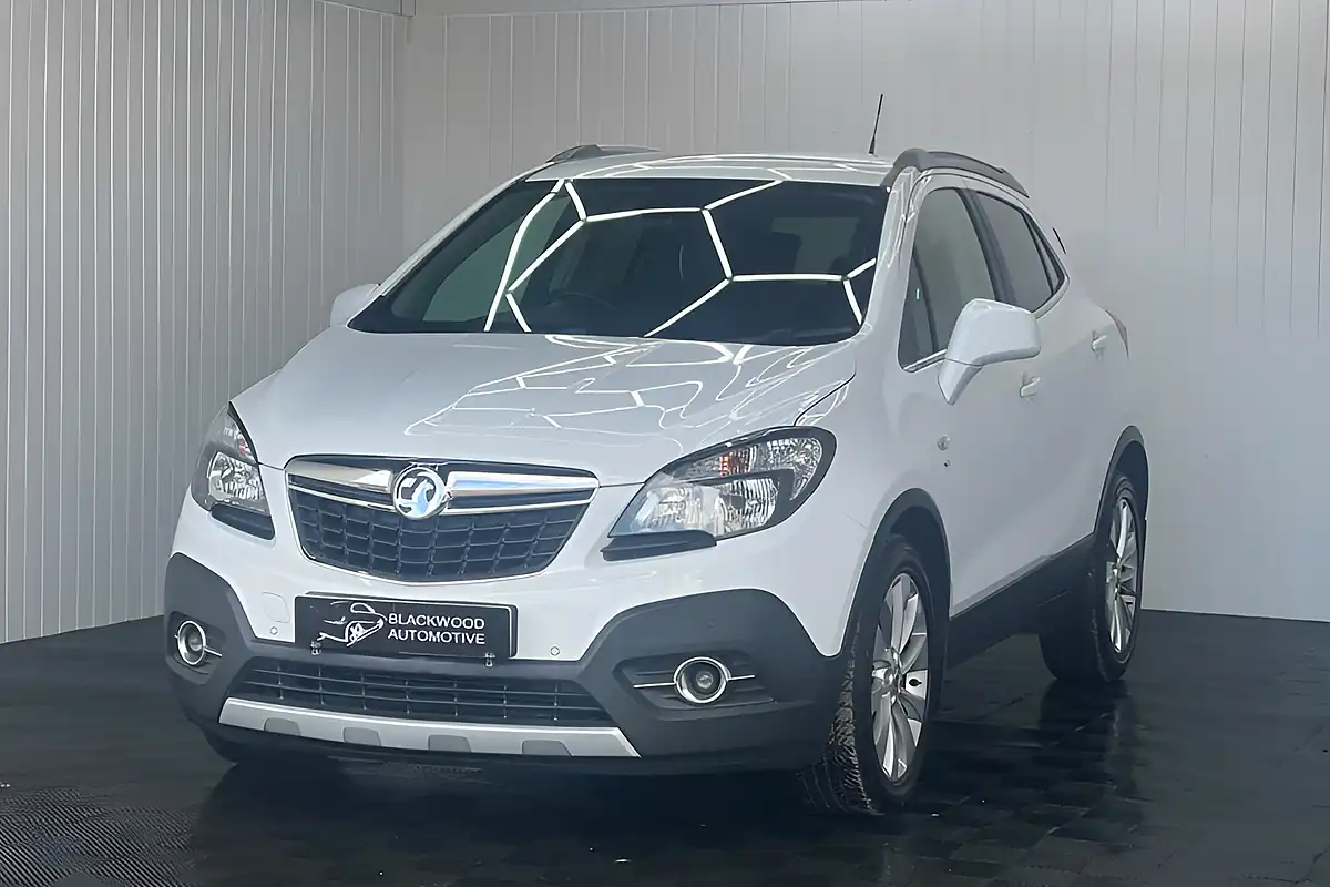Used 2015 Vauxhall Mokka Se White - Interior and Exterior details 5