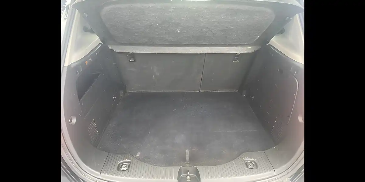 Used 2015 Vauxhall Mokka Tech Line Black - Interior and Exterior details 10
