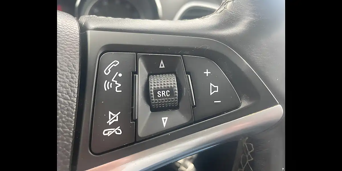 Used 2015 Vauxhall Mokka Tech Line Black - Interior and Exterior details 16