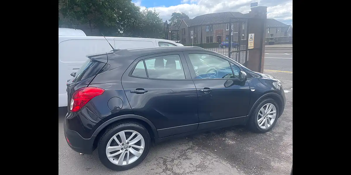 Used 2015 Vauxhall Mokka Tech Line Black - Interior and Exterior details 3