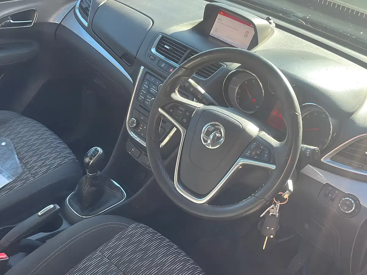 Used 2015 Vauxhall Mokka Tech Line Black - Interior and Exterior details 6