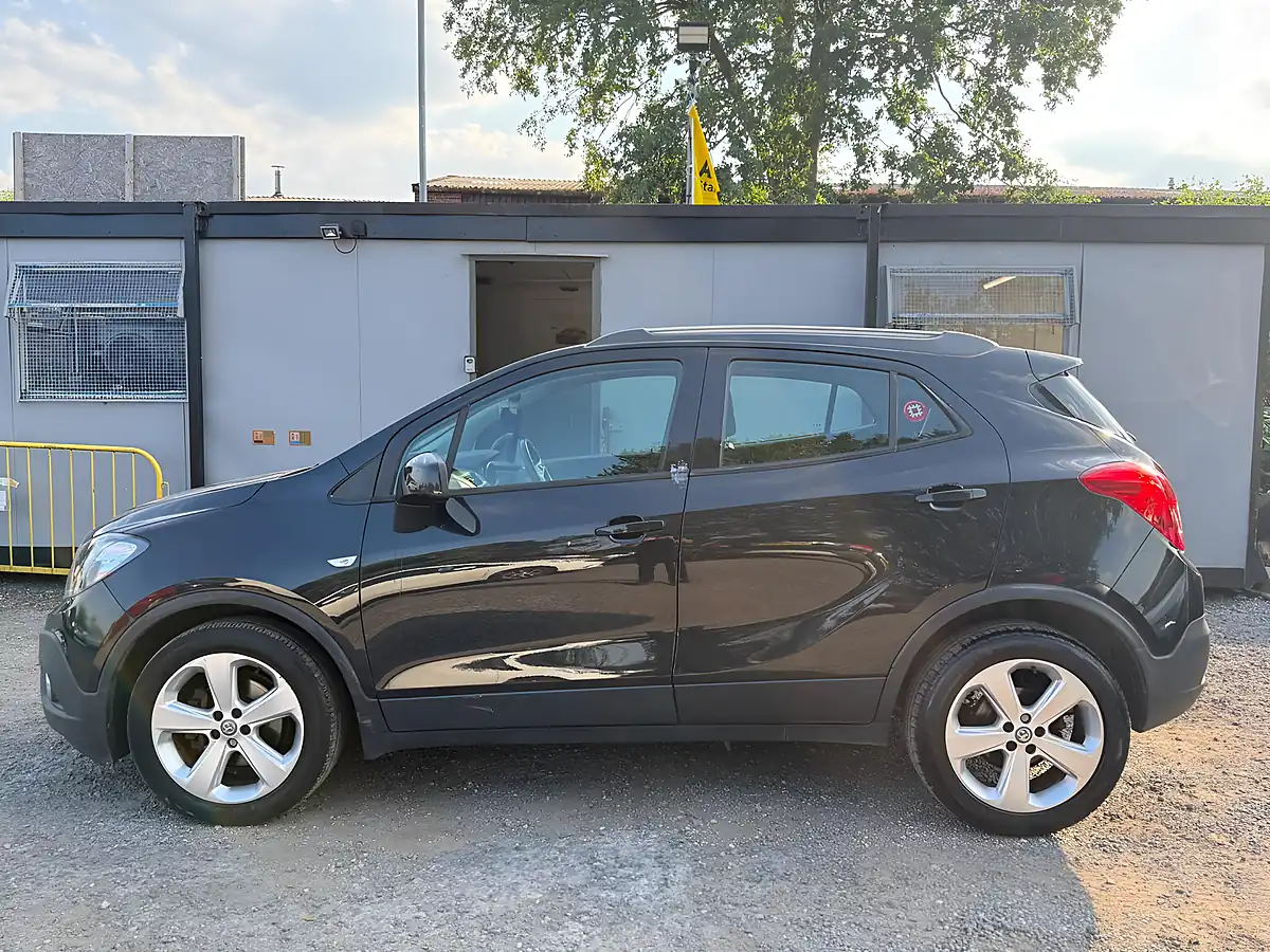 Used 2015 Vauxhall Mokka Tech Line Black - Interior and Exterior details 4