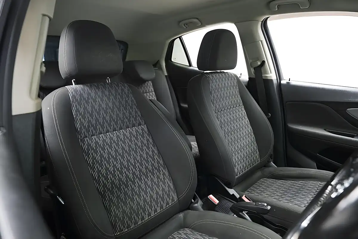 Used 2015 Vauxhall Mokka Tech Line Black - Interior and Exterior details 9