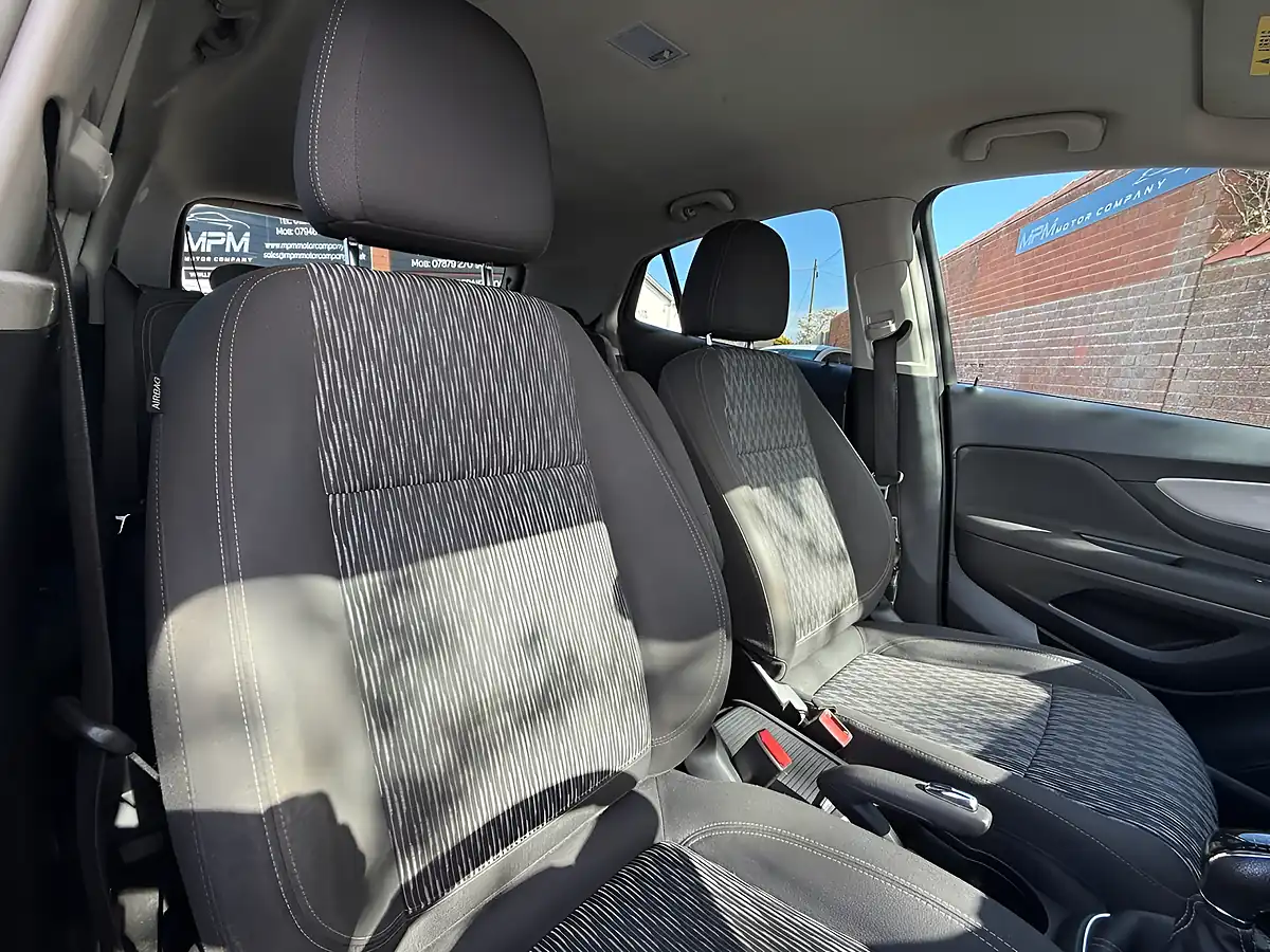 Used 2015 Vauxhall Mokka Tech Line Blue - Interior and Exterior details 10