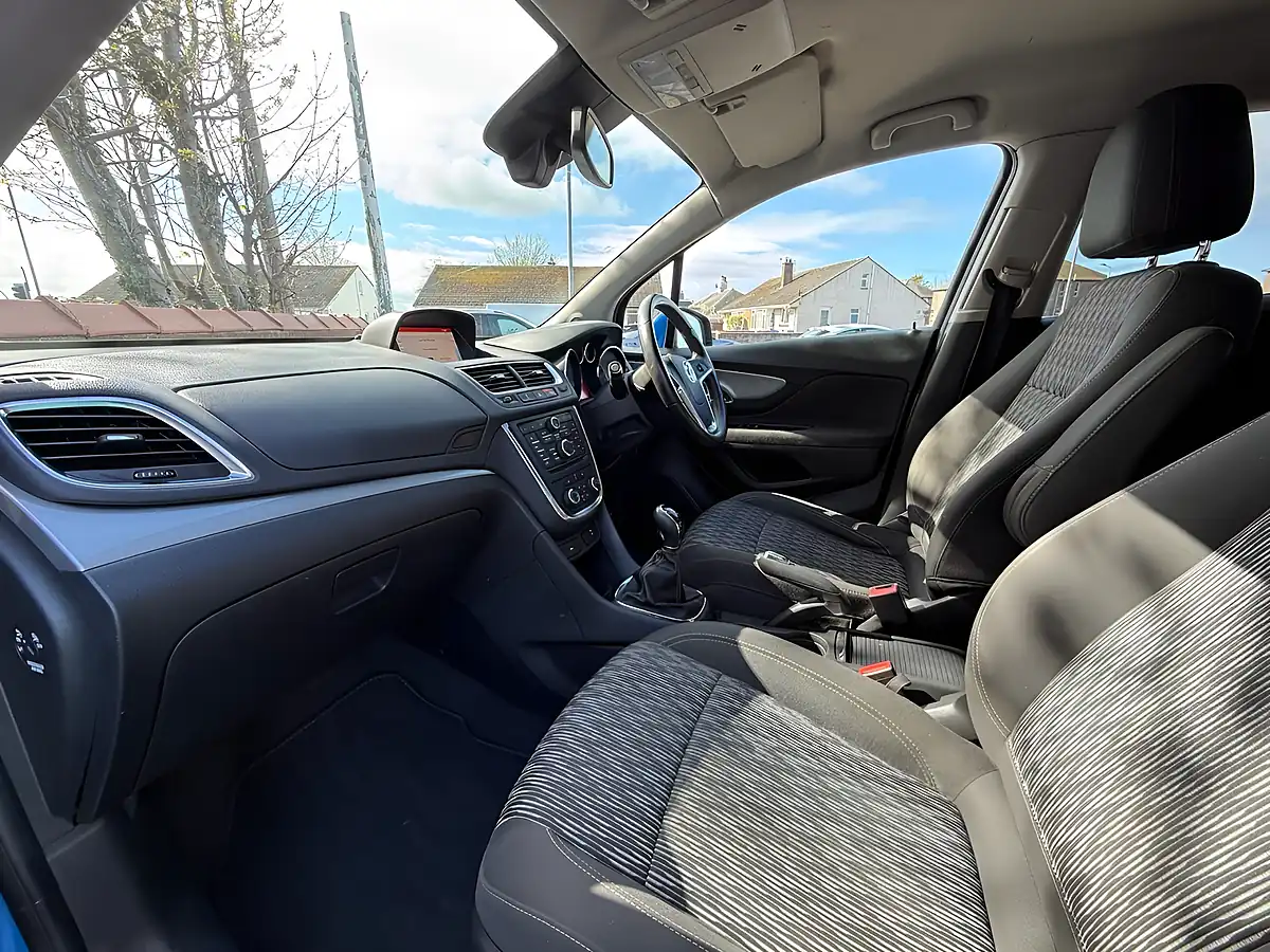 Used 2015 Vauxhall Mokka Tech Line Blue - Interior and Exterior details 13