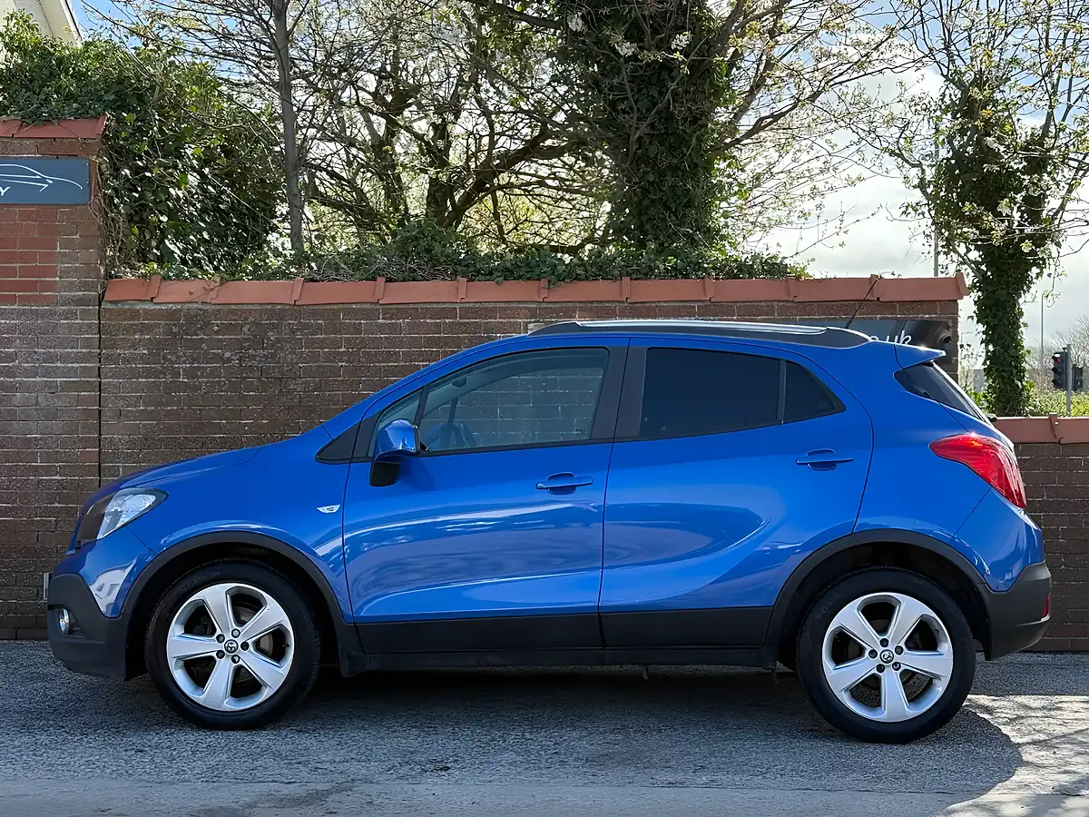 Used 2015 Vauxhall Mokka Tech Line Blue - Interior and Exterior details 4