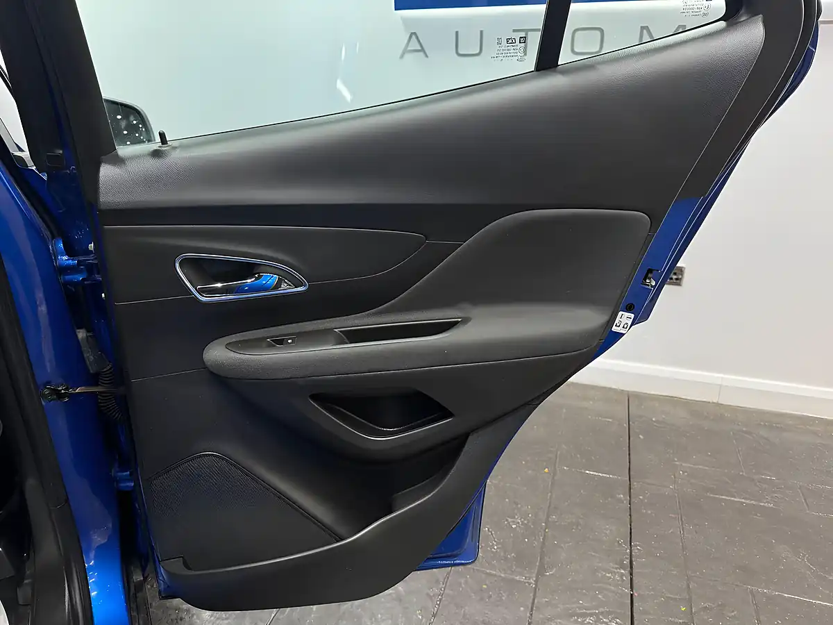 Used 2015 Vauxhall Mokka Tech Line Blue - Interior and Exterior details 16
