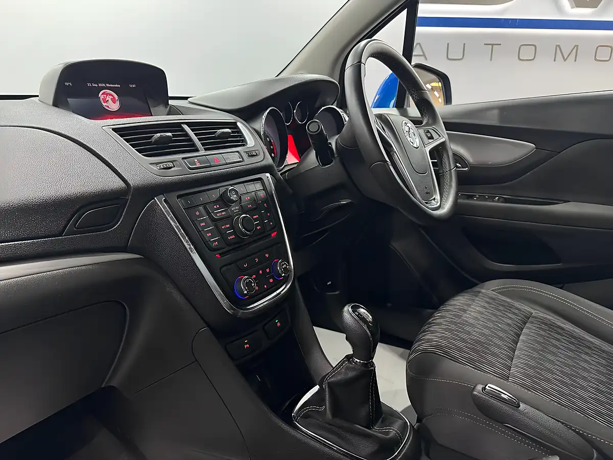 Used 2015 Vauxhall Mokka Tech Line Blue - Interior and Exterior details 18