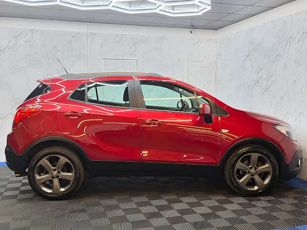 Used 2015 Vauxhall Mokka Tech Line Red - Interior and Exterior details 10