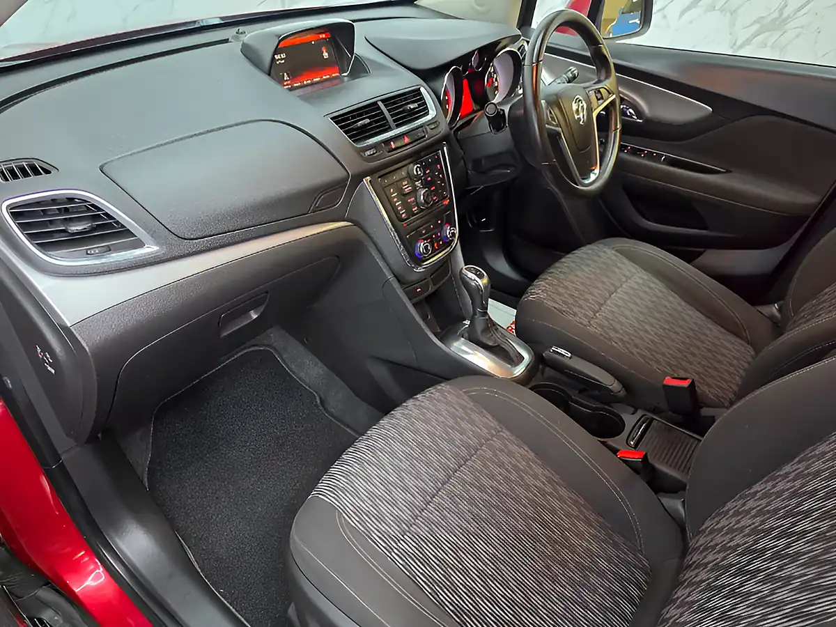 Used 2015 Vauxhall Mokka Tech Line Red - Interior and Exterior details 14