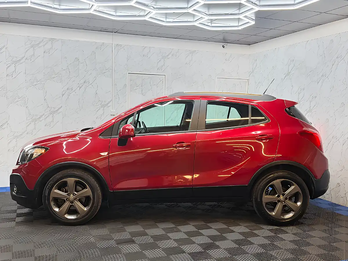 Used 2015 Vauxhall Mokka Tech Line Red - Interior and Exterior details 8
