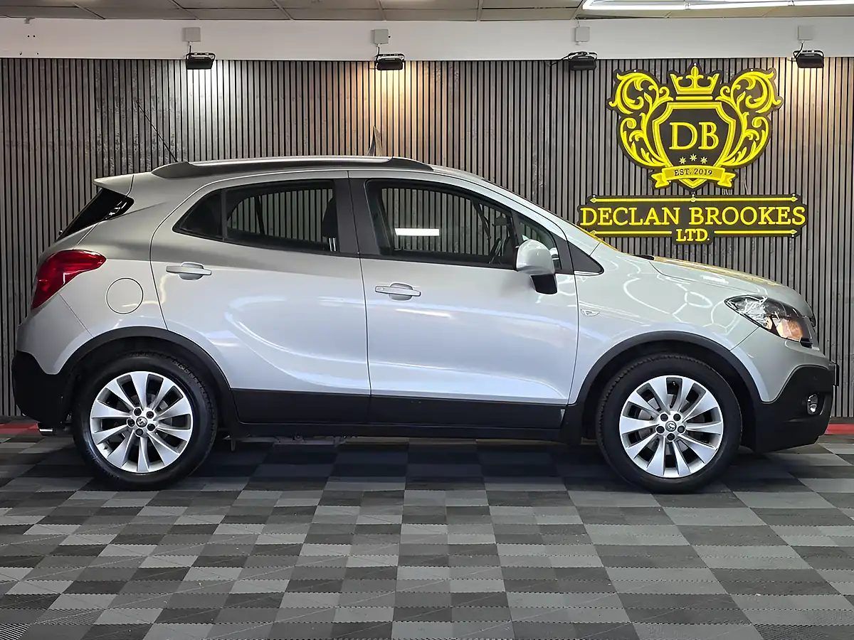 Used 2015 Vauxhall Mokka Tech Line Silver - Interior and Exterior details 2