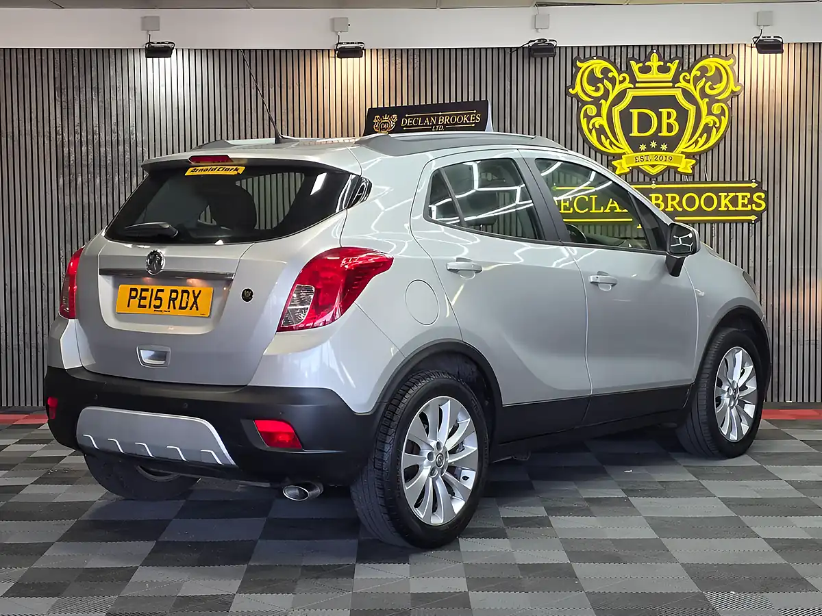 Used 2015 Vauxhall Mokka Tech Line Silver - Interior and Exterior details 3