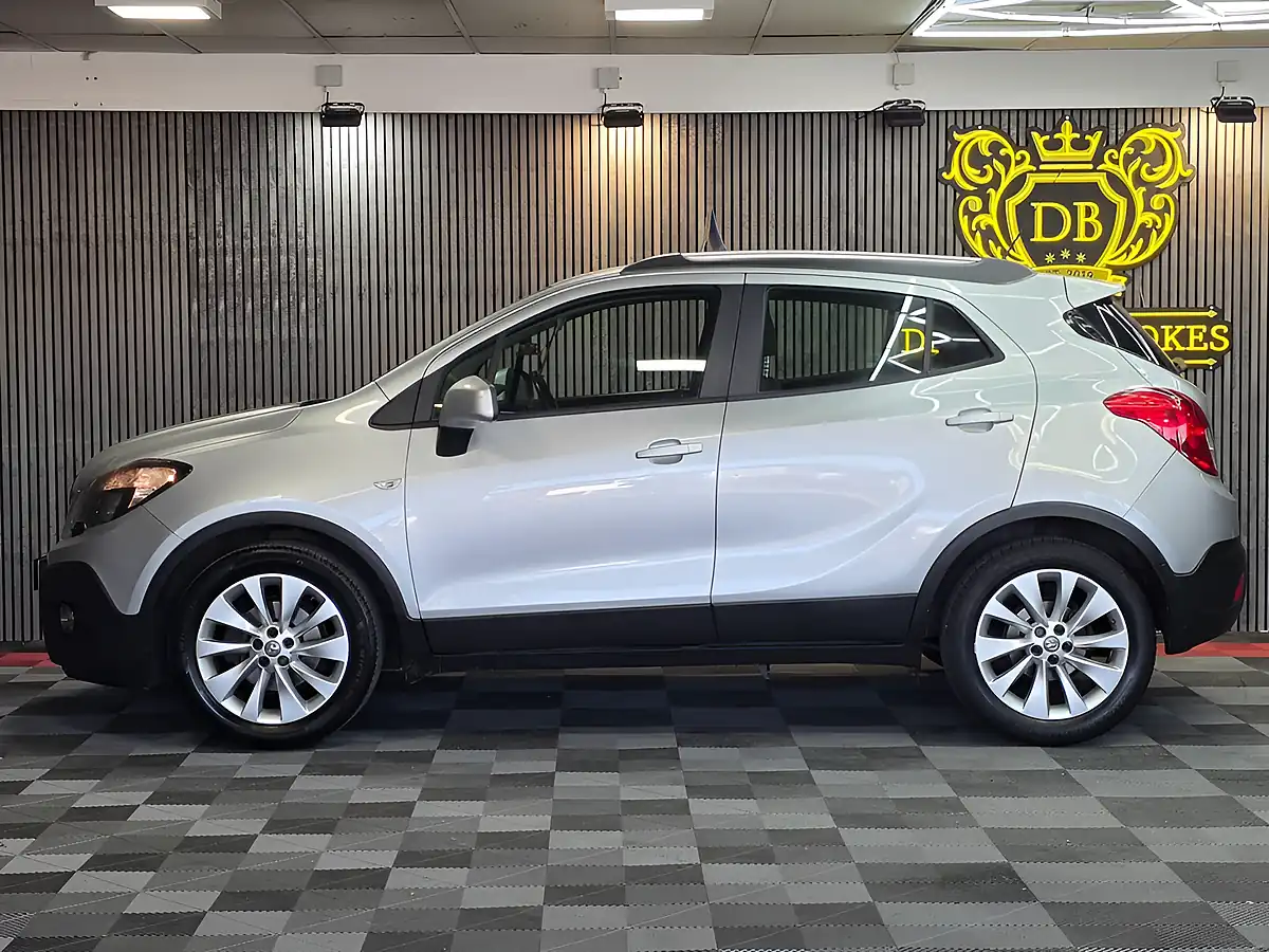 Used 2015 Vauxhall Mokka Tech Line Silver - Interior and Exterior details 6