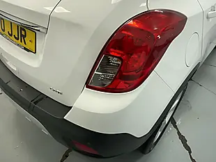 Used 2015 Vauxhall Mokka Tech Line White - Interior and Exterior details 11