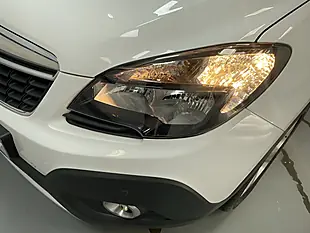 Used 2015 Vauxhall Mokka Tech Line White - Interior and Exterior details 5