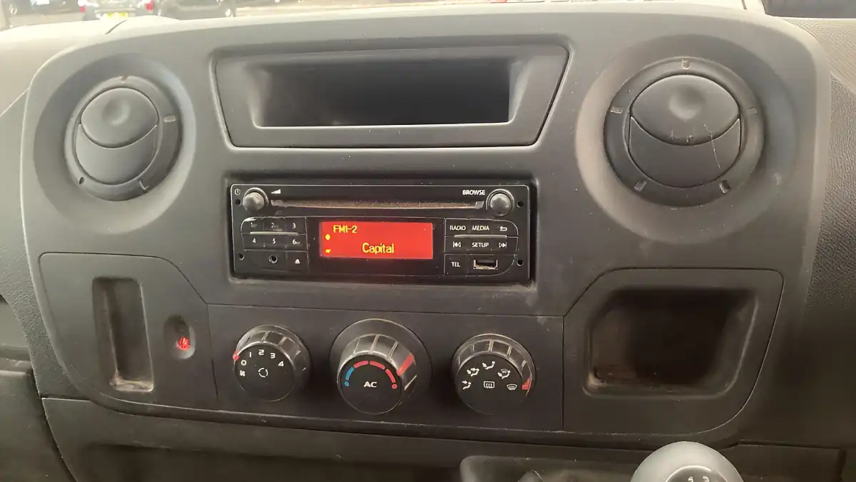 Used 2015 Vauxhall Movano 3500 FWD L2 H2 Euro 5 Black - Interior and Exterior details 10