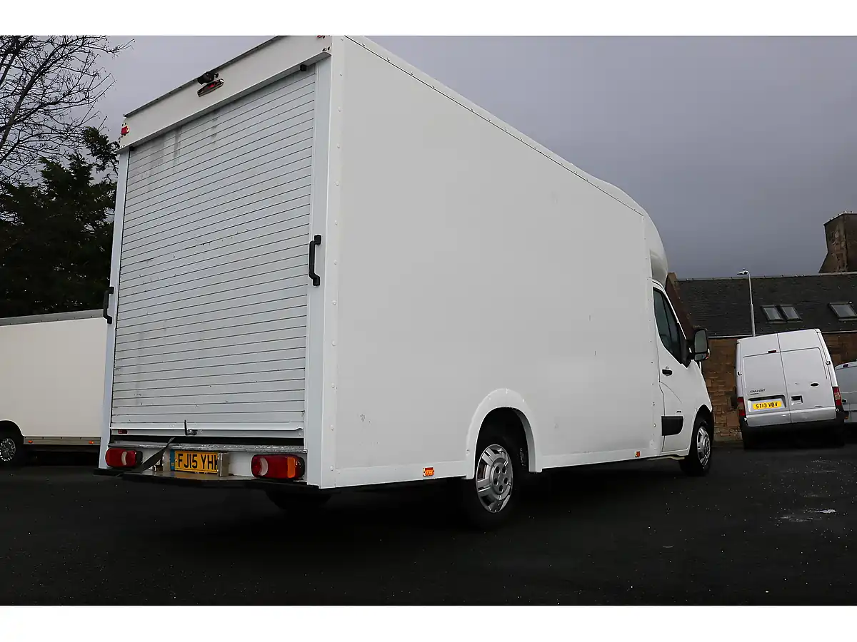 Used 2015 Vauxhall Movano Lowloader Luton White - Interior and Exterior details 9