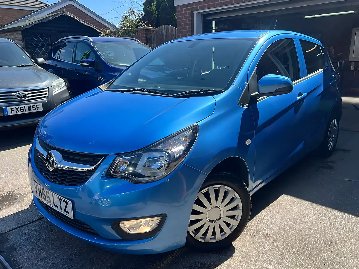 Used 2015 Vauxhall Viva Electric Metallic Blue - Interior and Exterior details 2