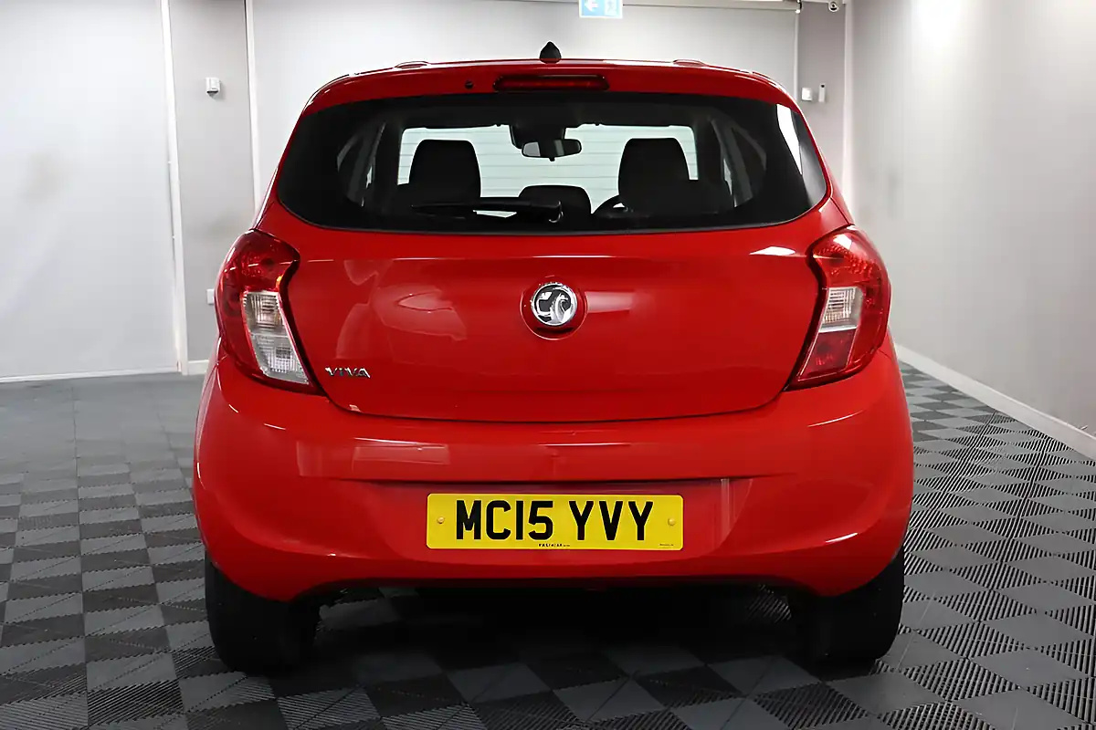 Used 2015 Vauxhall Viva Se Ac Red - Interior and Exterior details 6