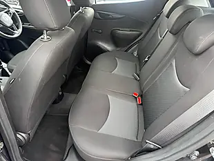 Used 2015 Vauxhall Viva Se Black - Interior and Exterior details 12
