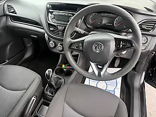 Used 2015 Vauxhall Viva Se Black - Interior and Exterior details 15