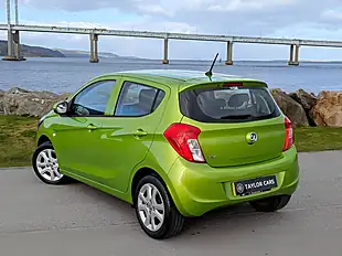 Used 2015 Vauxhall Viva Se Green - Interior and Exterior details 7