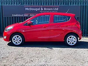 Used 2015 Vauxhall Viva Se Red - Interior and Exterior details 3